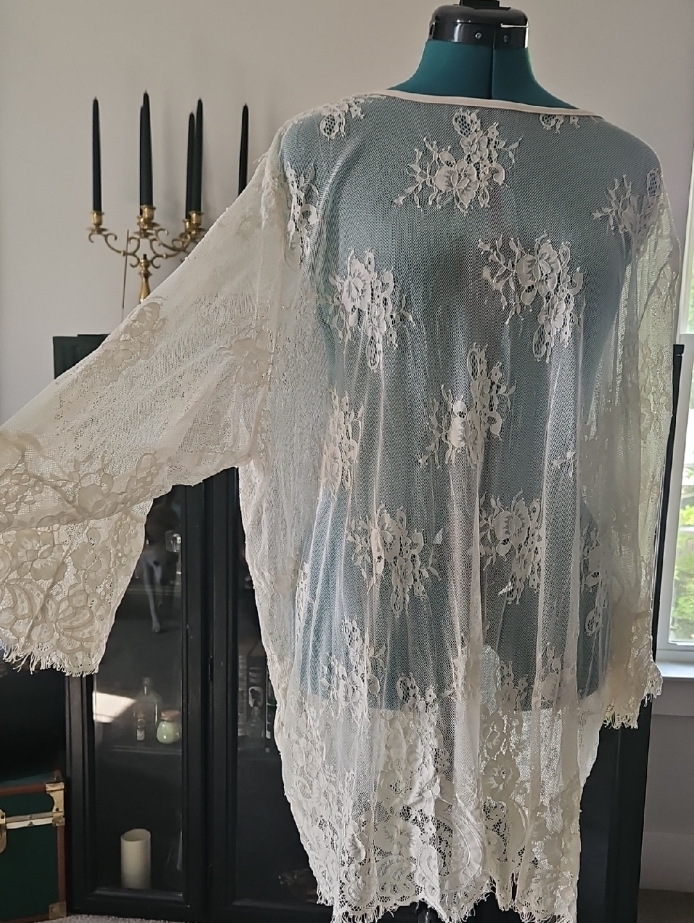 Sheer Floral Lace Kimono Cardigan in Ivory
